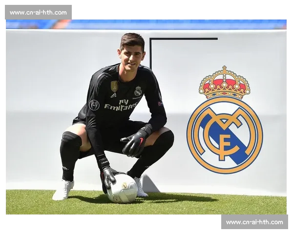 库尔图瓦自评世俱杯首战:节奏拖沓送点失误,皇马需提速破局