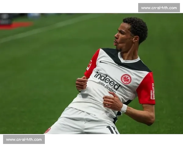 曼联加速敲定埃基蒂克转会 谈判进入最后阶段 曼联加速敲定埃基蒂克转会 谈判进入最后阶段