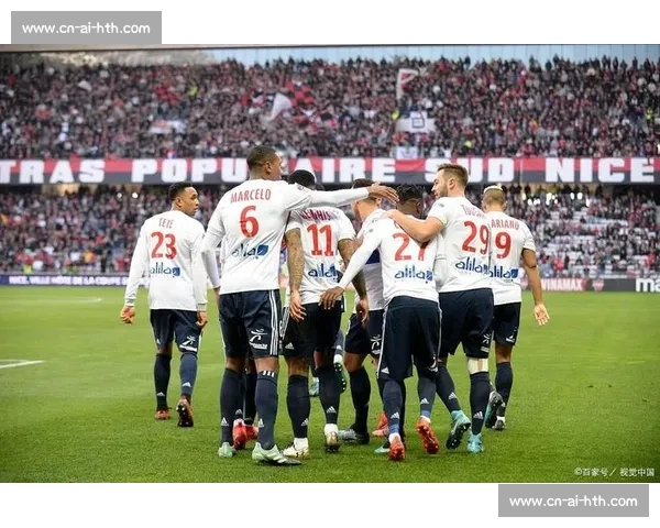 土超萨姆松体育追逐大阪钢巴边卫半田陆，转会费谈判进入关键阶段