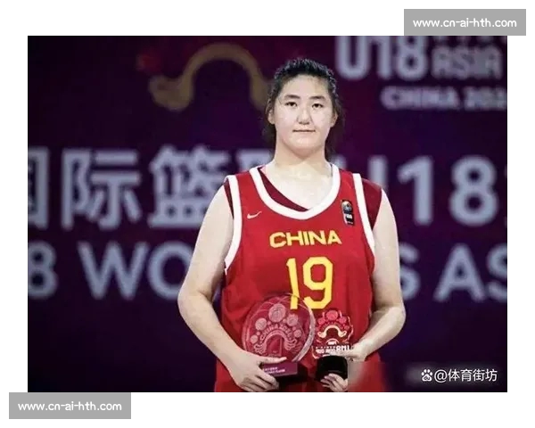 央 5 直播中国女篮海口迎战澳大利亚:张子宇内线强攻,宫鲁鸣战术大考! 央 5 直播中国女篮海口迎战澳大利亚:张子宇内线强攻,宫鲁鸣战术大考!