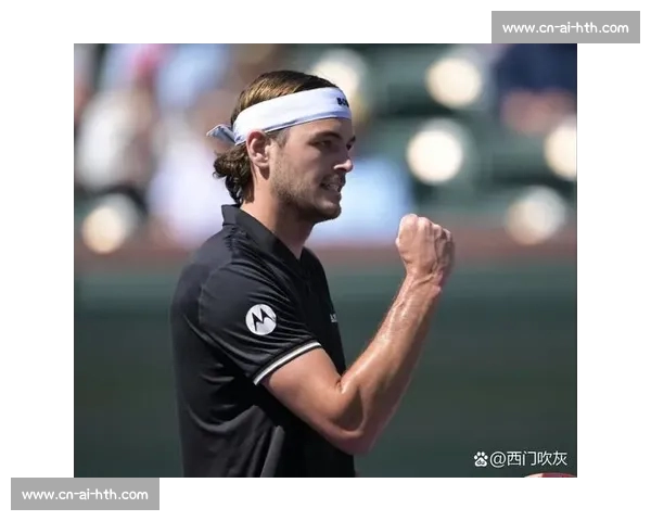 弗里茨直落两盘横扫阿利亚西姆，强势晋级斯图加特大师赛决赛